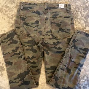 High waist Hudson jeans worn once!